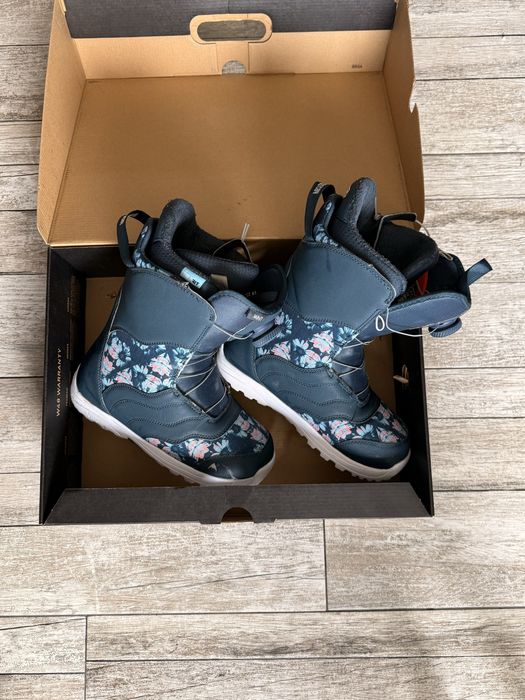 Boots Burton Mint Midnite Blue/Floral Woman