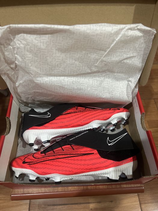 Nike Phantom GT2 Academy FlyEase MG