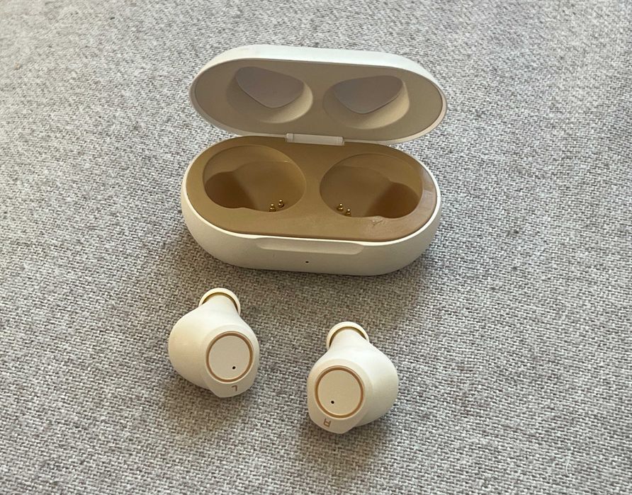 Casti wireless Flying Tiger Bluetooth cu cutie sunet foarte bun