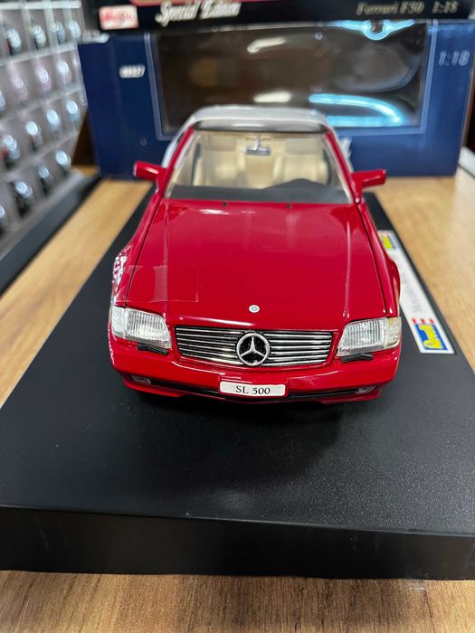 REVELL метален колекционерски модел количка MERCEDES-BENZ SL500 1994г.