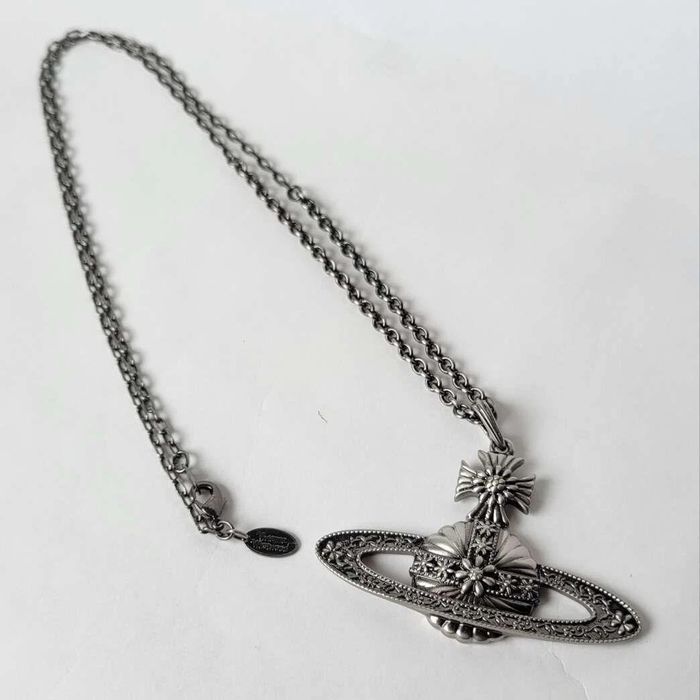 Vivienne Westwood дамско колие