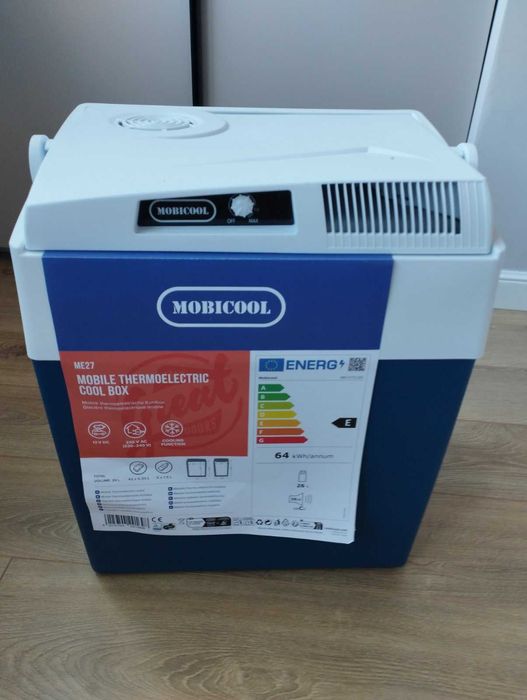 Хладилна кутия [чанта] 26л- електрическа 12V/230V ,НОВА, MOBICOOL ME27