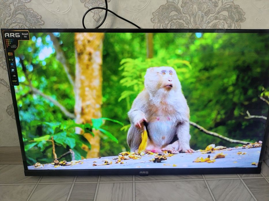 Телевизор Smart TV новый