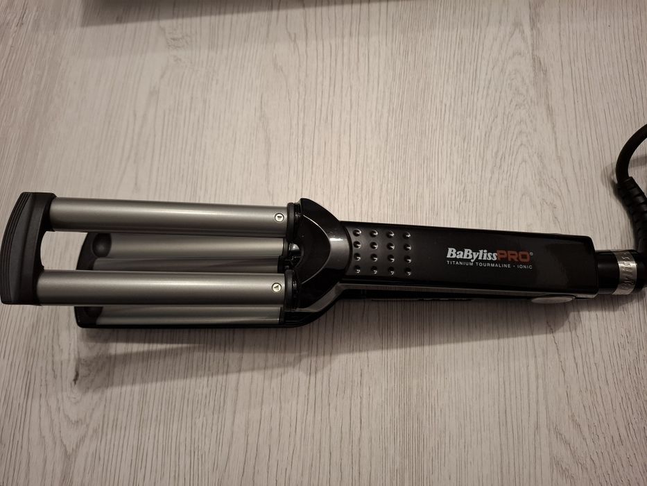 Ondulator Babyliss PRO