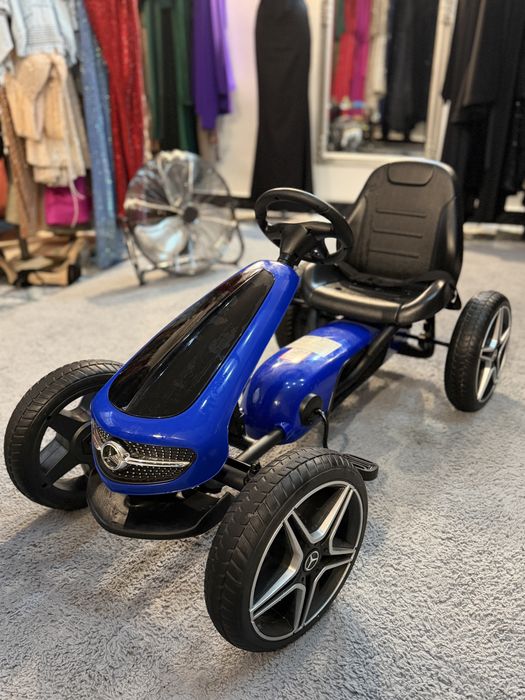 Kart Mercedes albastru