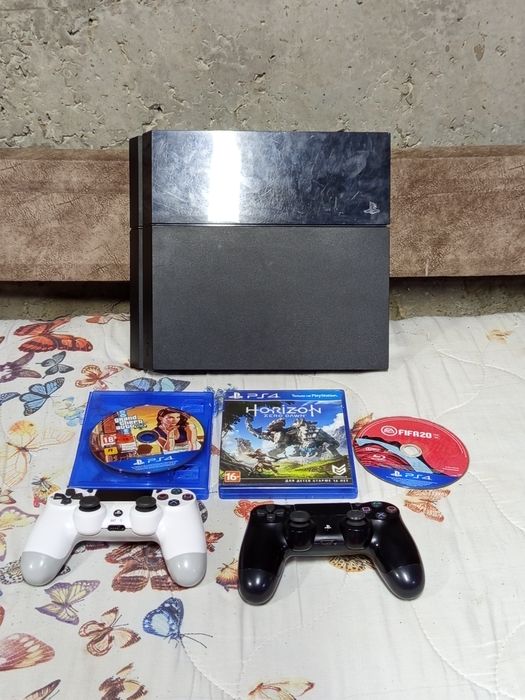 Продам пс 4 на Fat