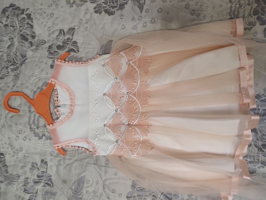 Детское бальное платье