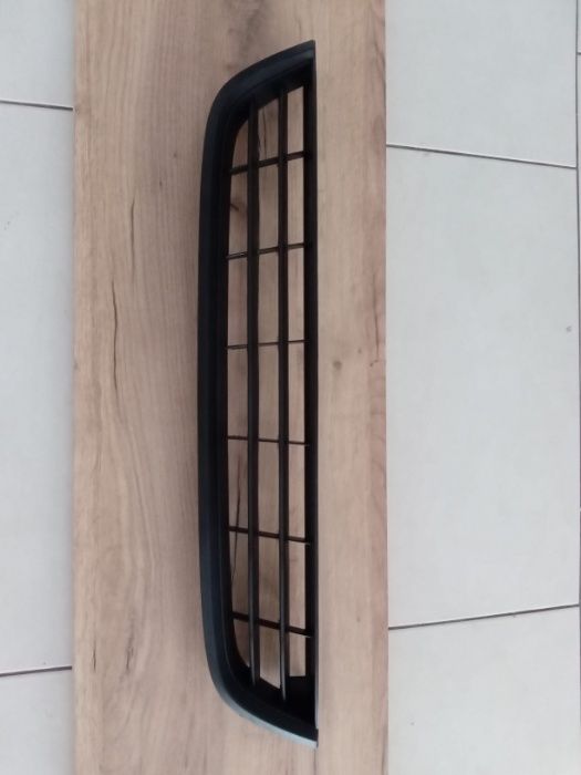 Grila(e) bara fata inferioara VW Passat CC 2008l2009l2010l2011l2012