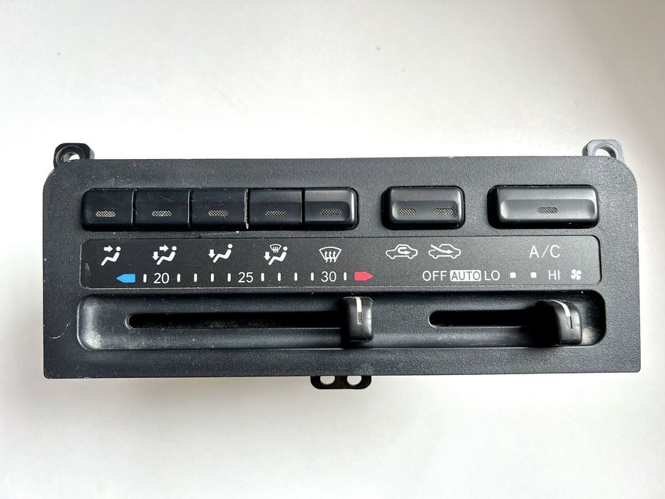 Блок управления климат-контролем Toyota Ipsum/Picnic Ипсум Пикник