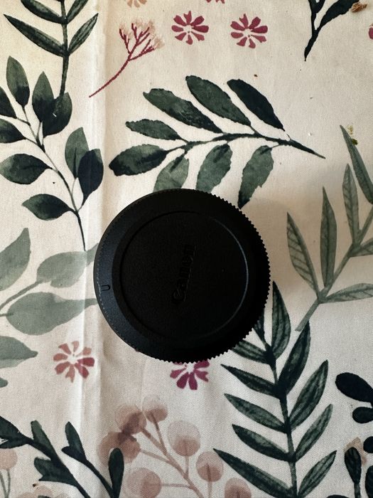 Vand 85mm f2 IS STM -Canon