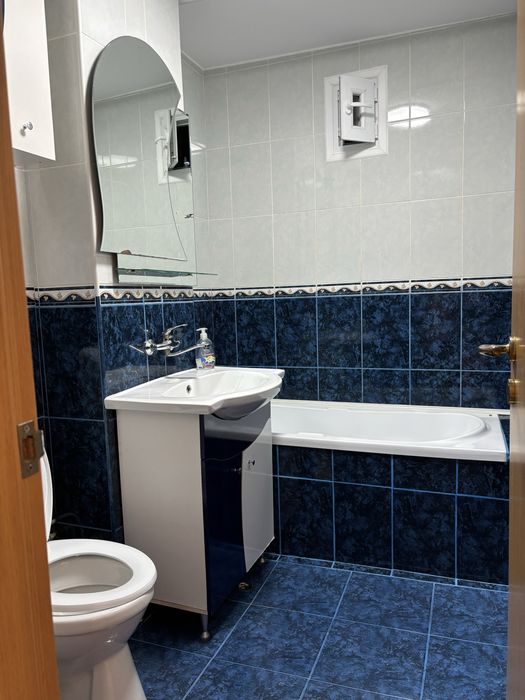 Inchiriez ap 4 camere, in Zorilor
