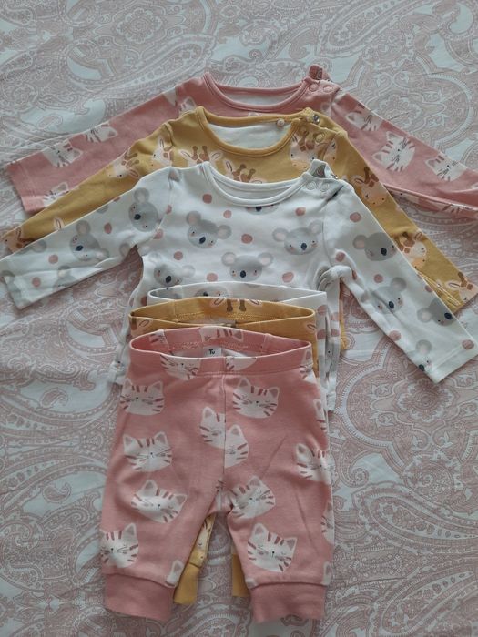 3 Seturi bluza si pantalon nou nascuti 0-3 luni