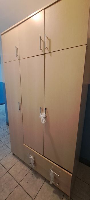 Продам шкаф 38000