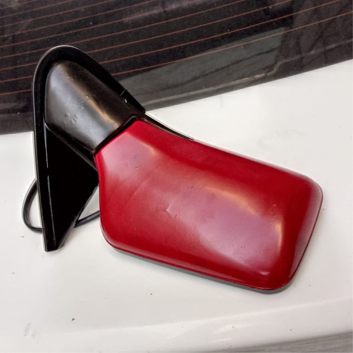 Боковое зеркало электрическое