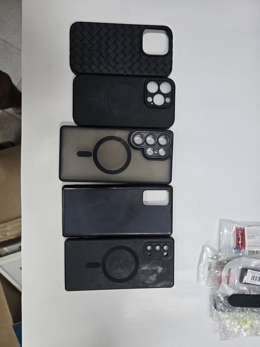 Каишка , каишки  за часовник. Кейс , калъф , протектор за телефон