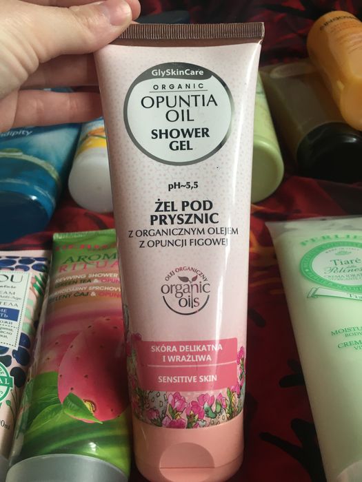 Geluri de dus si creme de corp