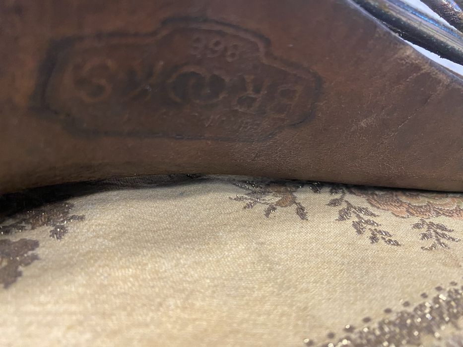 Ретро седалка от велосипед от естествена кожа