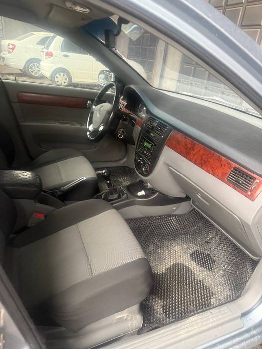 Ласетти 1.8 2013