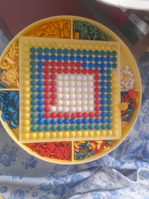 Продам детскую мозаику и карусель лото