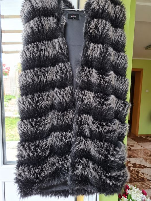Vestă damă lungă din blană artificială neagră – elegantă