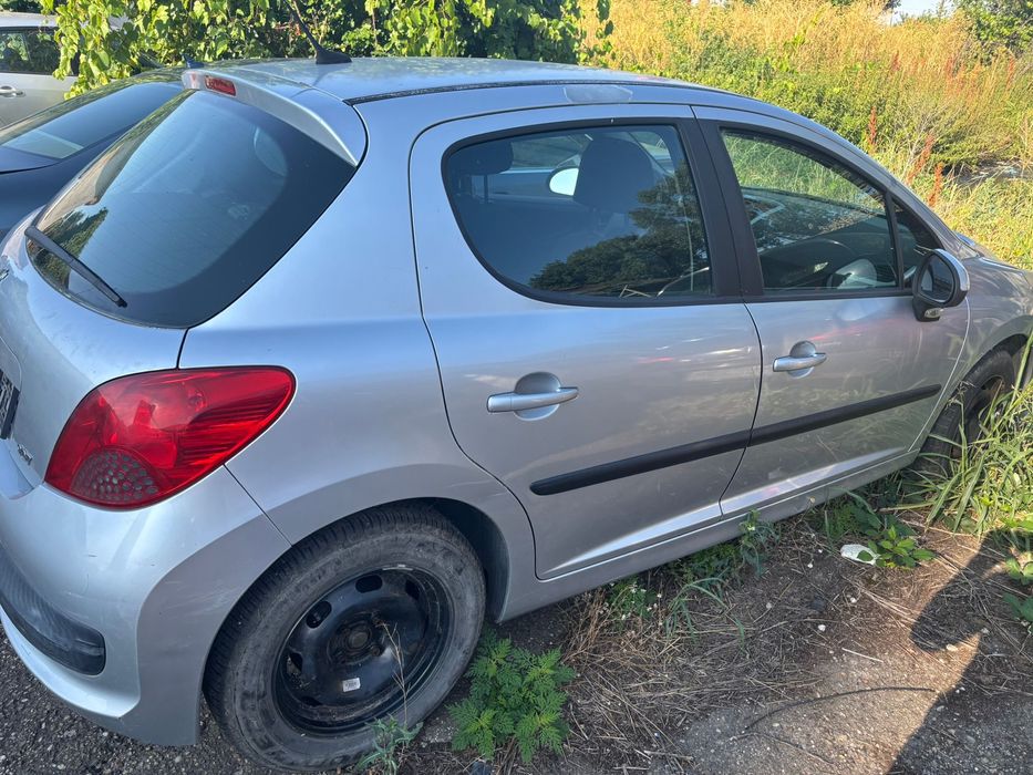 Peugeot 207,1.4 hdi, capota,motor,haion,bara spate,bara,capota etc