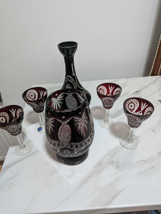 Serviciu cristal rubin BUZĂU PERLA LUX – carafă + cupă + 8 pahare –