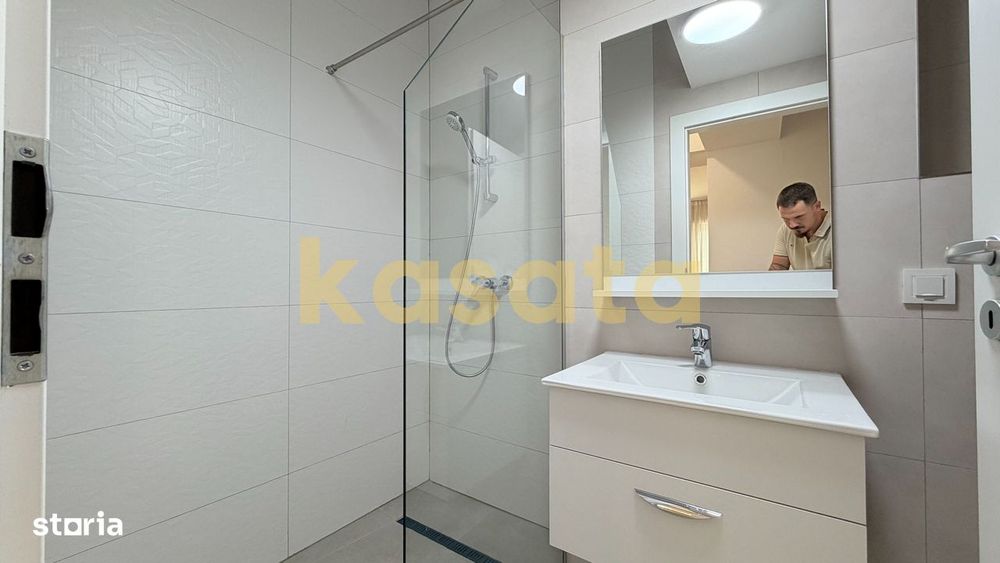 3 camere I et3 I 2 bai I First Estates I 74 utili