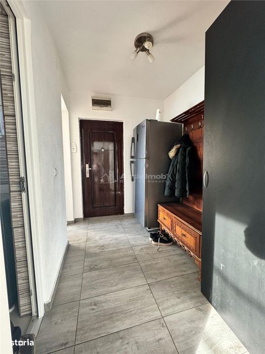 2 camere - Ultracentral - Etaj 3 din 3