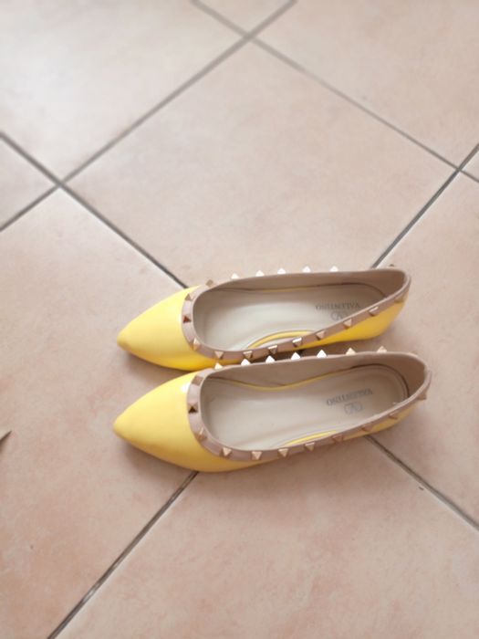 Женская обувь  балетки