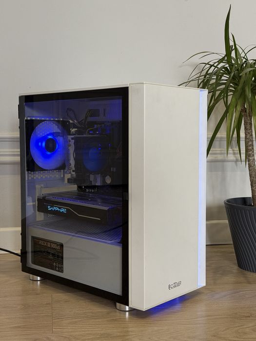 Игровой компьютер / белый компьютер