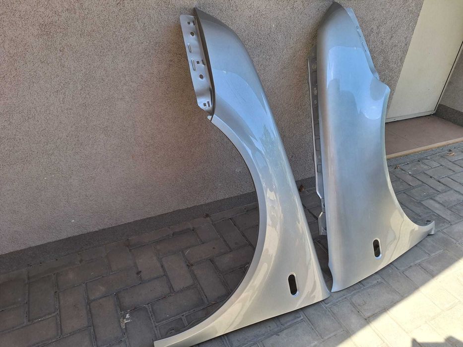 Aripa Fata Dreapta & Stanga VW Bora 1998-2004 Vopsita Gri Deschis