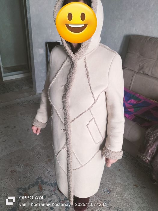 продам демисезонное пальто