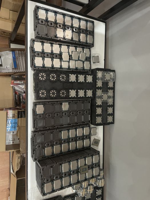 AMD RYZEN 9800X3D 7800X3D