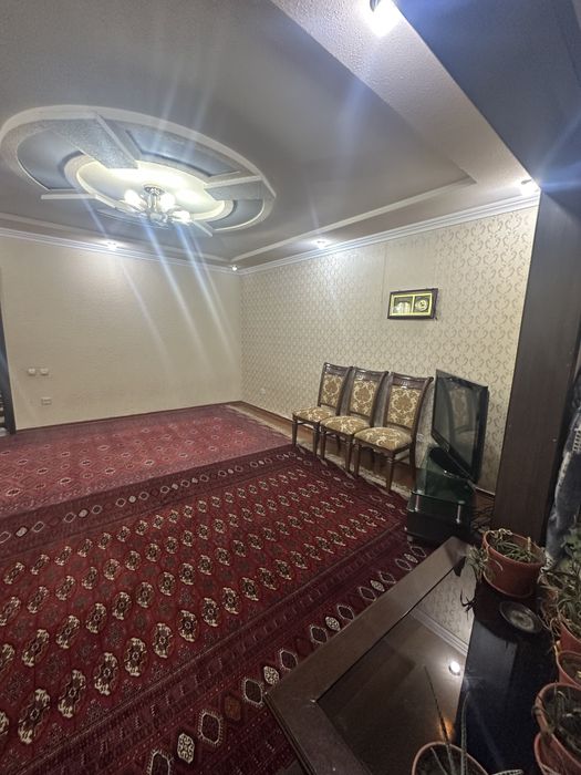 Аренда Ойбек метро Йигитларга кизларга берилади