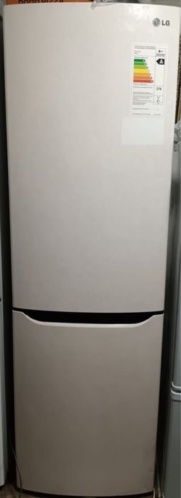 Двухкамерный  холодильник