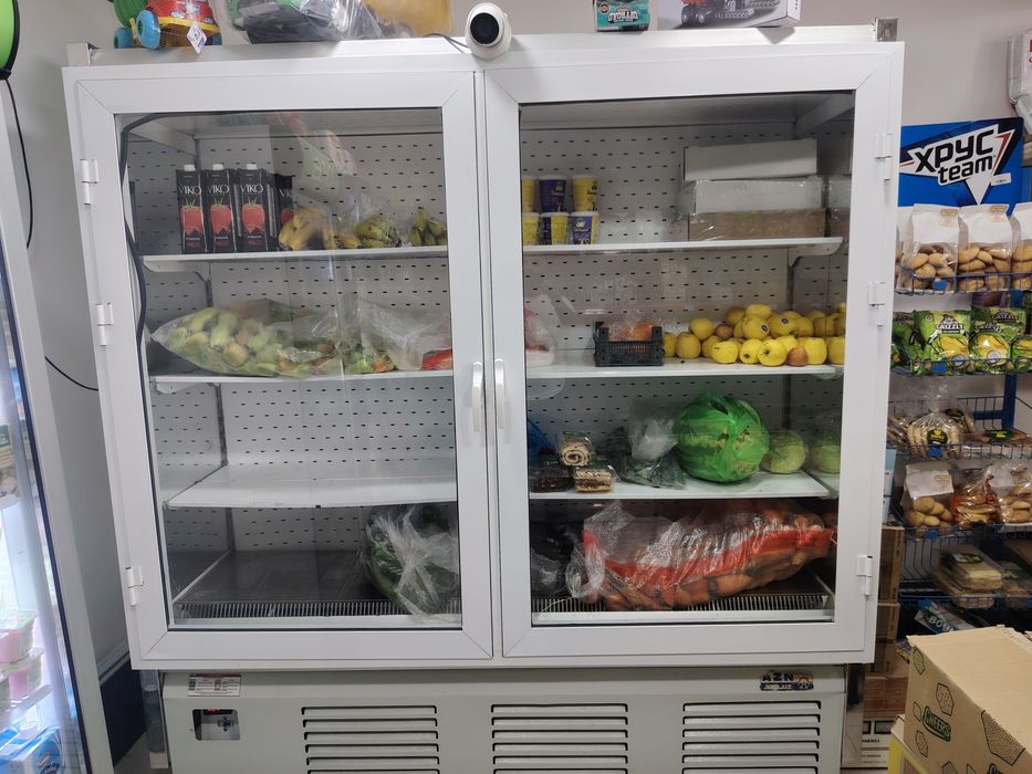 Продаётся холодильник для магазинов