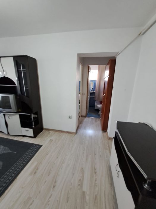 Vând garsoniera Aleea Grivița.