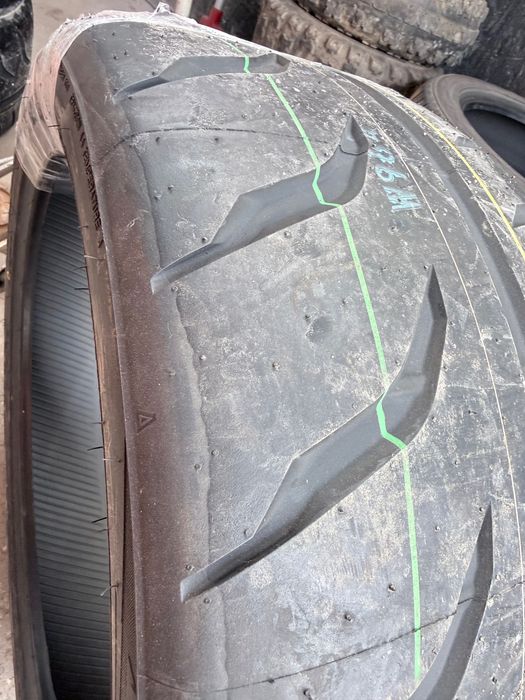 Чисто нови TOYO Proxys 285 35 20