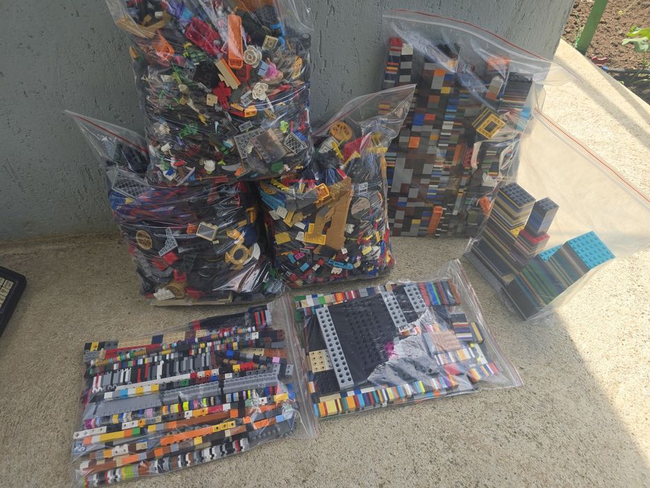 Продавам Lego, различни серии