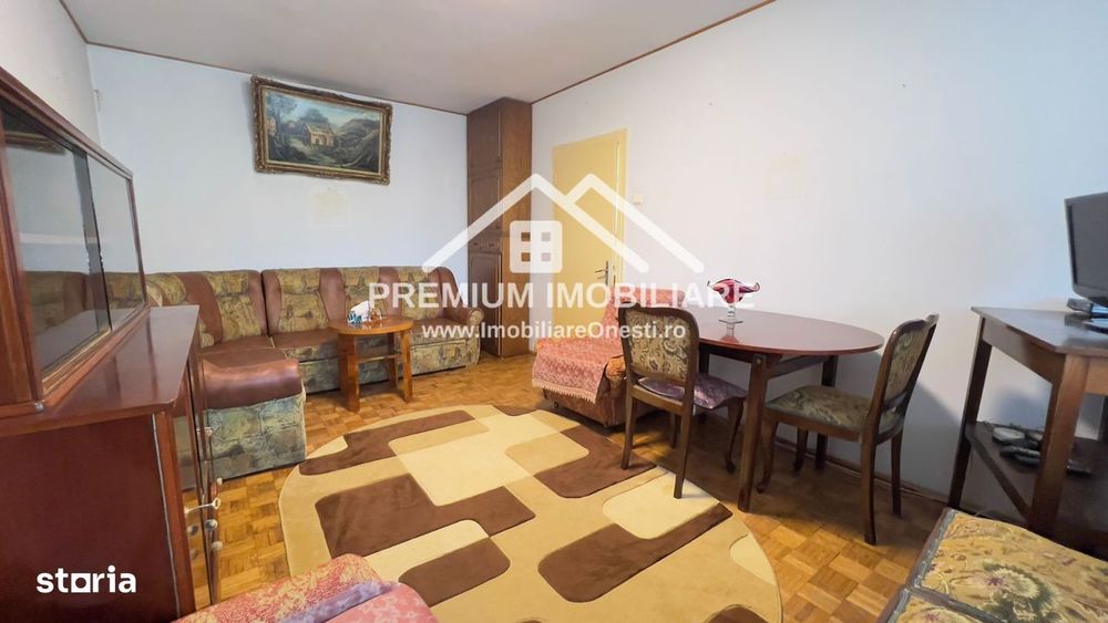 Apartament  2 camere - Decomandat - Zona de sus