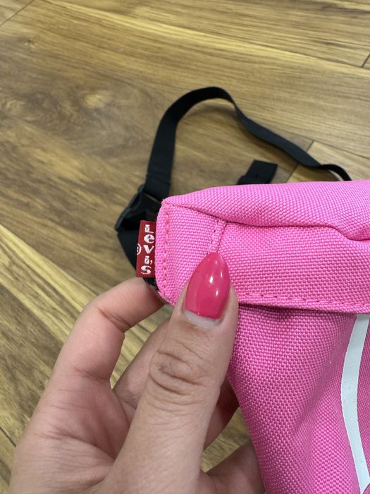 Дамска чанта LEVIS