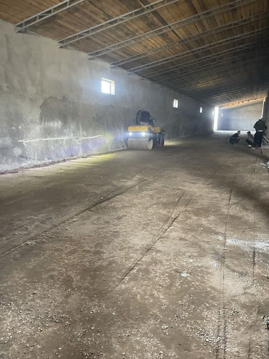 Каток с вибратором. Аренда катка