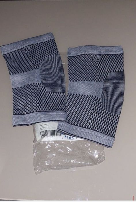 Vând orteze genunchi