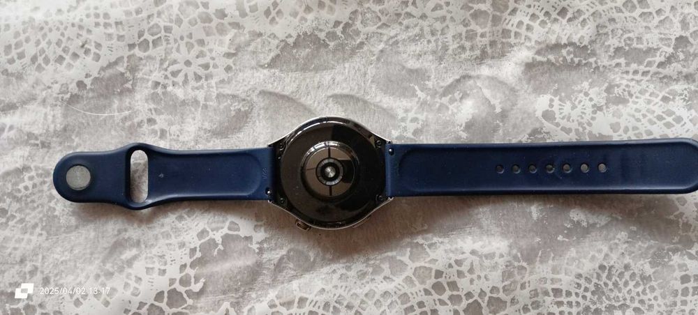 Продавам смарт часовник HUAWEI - 4 Pro Цена 350 лв.