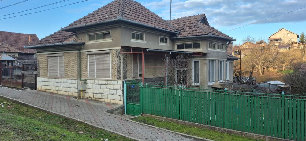 Casa de vânzare Sărmașu- Mures 60.000 E