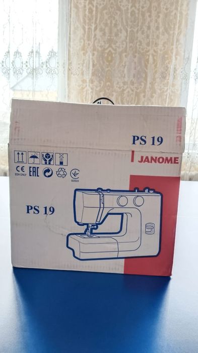 Швейная машина новая