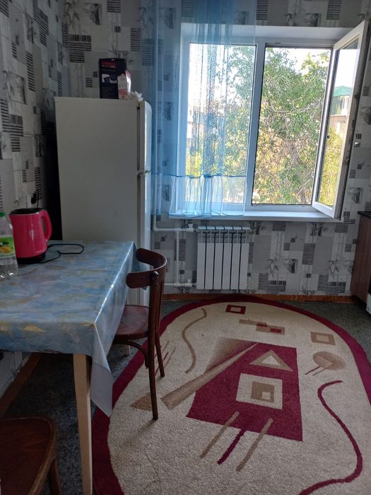 Сдам 1 комнатную квартиру посуточная 8 мкр