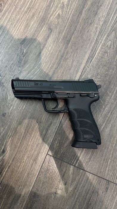 Airsoft пистолет Хеклер и Кох 45 Грийнгаз