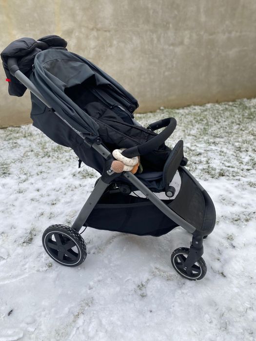 Carucior Maxi-Cosi Gia Essential Graphite