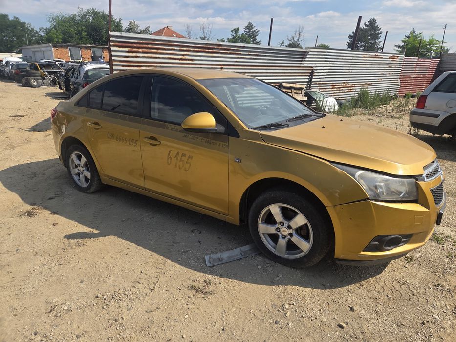 Chevrolet Cruze 1.8i на части